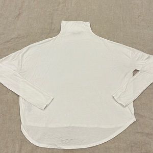 Babaton box cut / drape turtle neck